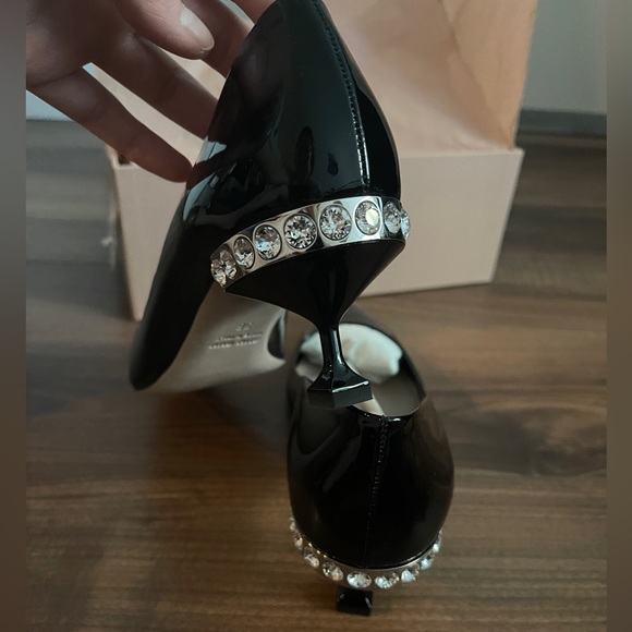 Miu Miu Black Patent Leather Pointed Toe Kitten Heel Pumps + CRYSTAL - Picture 3 of 7